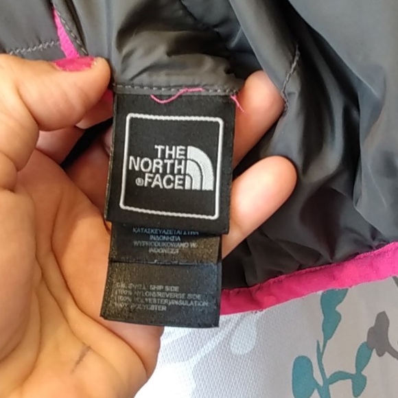The North Face reversible coat size 10/12 - Picture 3 of 12